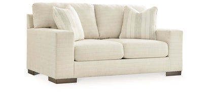 Maggie Loveseat