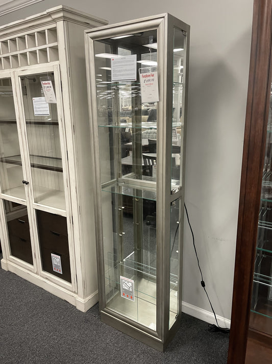 Pulaski Furniture 21455 Champagne Curio Cabinet — image 2