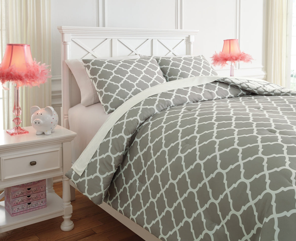 Ashley Media 3-Piece Full Comforter Set
