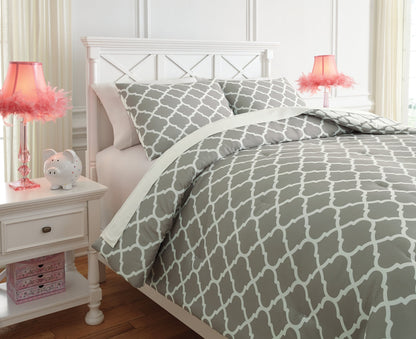 Ashley Media 3-Piece Full Comforter Set