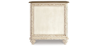 Realyn Chairside End Table