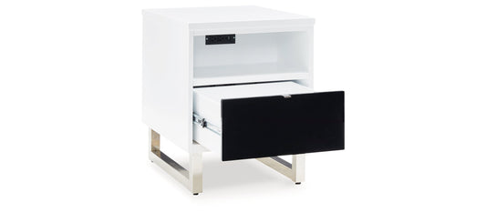 Gardoni Chairside End Table