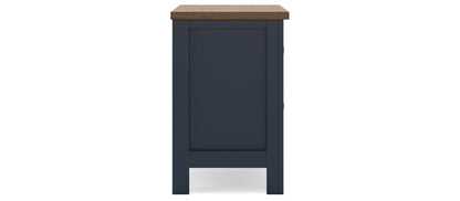 Landocken Nightstand
